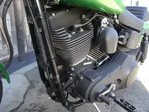 Harley-Davidson Dyna Super Glide Sport FXDX Bild 4