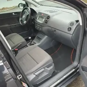 VW Golf Plus 1,9 l Diesel  Bild 2