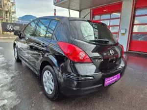 Nissan Tiida Bild 8
