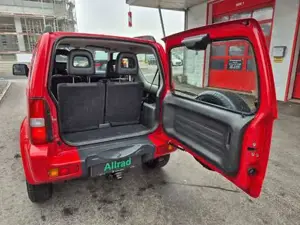 Suzuki Jimny Bild 13