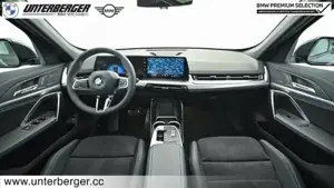 BMW X1 xDrive20d M Sportpaket Pro // elektr. Anhängerkupplung // Panorama Glasdach Bild 11