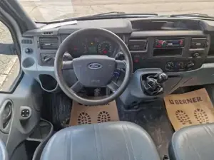 Ford Transit Bild 15