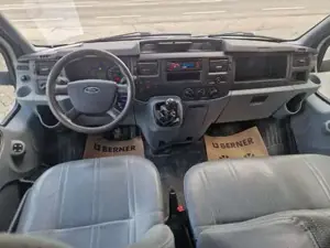 Ford Transit Bild 14