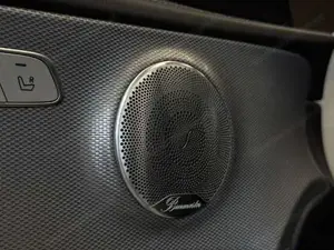 Mercedes-Benz E 63 AMG Bild 16