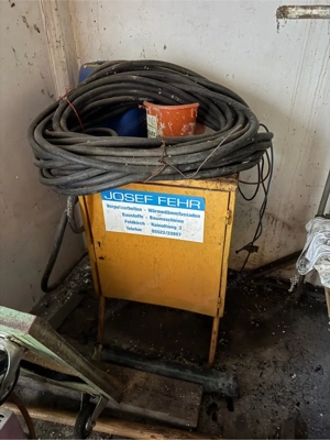 Baustromverteiler, Betonmischmaschinen, Schubkarren Bild 3