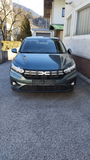 Dacia Sandero Expression SCe 65 Bild 2