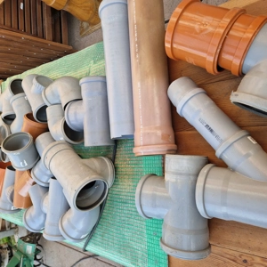 PVC-Bögen und Abzweiger DN110