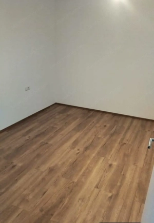 Vermiete Schöne 2 Zimmerwohnung Bild 4