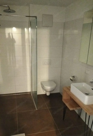 Vermiete Schöne 2 Zimmerwohnung Bild 9