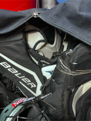 Eishockey Tormann Ausrüstung Bild 3