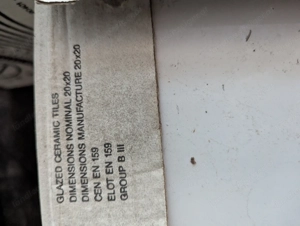 Italienische Fliesen 20x20 weiß 7+1,5m2 Bild 3