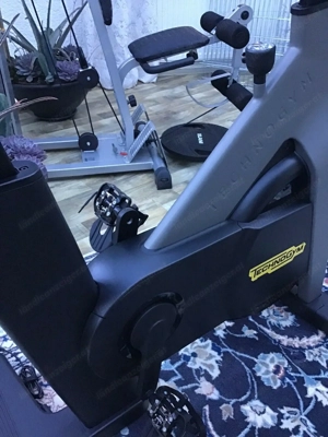 Technogym Cycling Bike Indoor Heimtrainer Bild 4