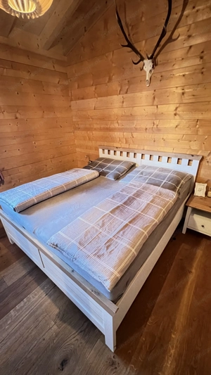 Wunderschönes Schlafzimmer im weißen Landhausstil   fast wie neu Bild 6