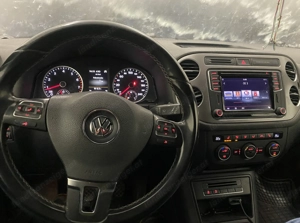 VW Tiguan LOUNGE Sport mit AHK 1,4 l TSI (125 PS) Bild 6