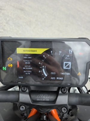 KTM Duke 390 Naked Bike Bild 3