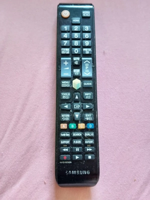 Fernseh Samsung 105 cm Bild 4