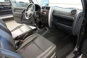 Suzuki Jimny Bild 17
