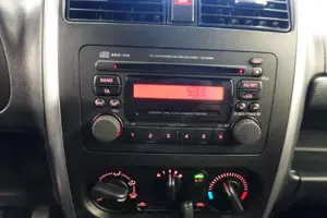 Suzuki Jimny Bild 12