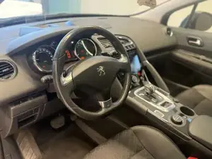 Peugeot 3008 Bild 8