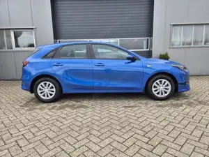 Kia Ceed / cee'd Vision 1.5 T-GDi 140PS Automatik Klimaautomatik... Bild 6