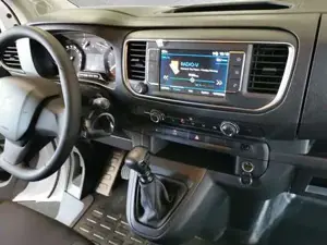 Peugeot Expert Bild 8