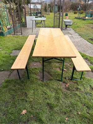 Bierbankgarnitur Bild 2