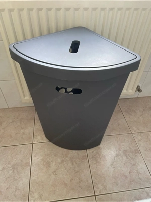 Wäschekorb mit Deckel 