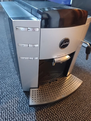 Jura Impresa F90 Bild 2