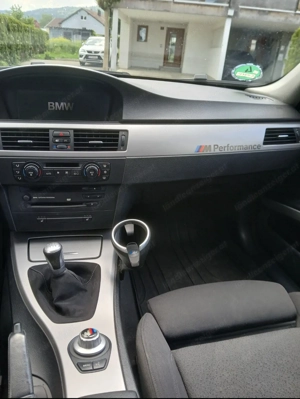 Bmw 3er Reihe e91 Diesel 2006 Bild 3