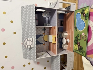 Puppenhaus aus Holz  Bild 2