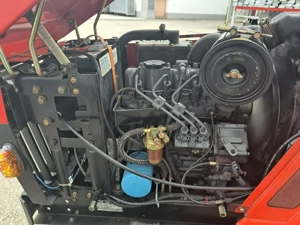 Verkaufe DIESEL Kleintraktor Shibaura gt14  Bild 4