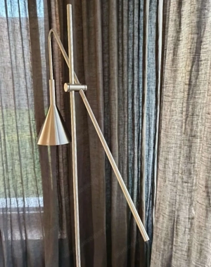 Stehlampe von Hübsch Bild 4