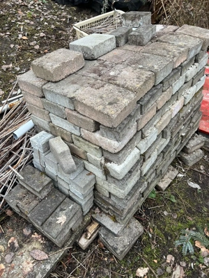 Steine, verschiedene Größen Bild 3