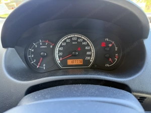 Suzuki Swift 1,3 GL   BJ 2007   KM 108.120 Bild 4