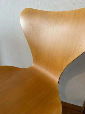 Bürostuhl Serie 7 Arne Jacobsen Bild 4