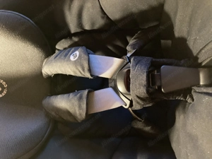 Autositz Maxi Cosi inkl. Isofixstation Bild 5