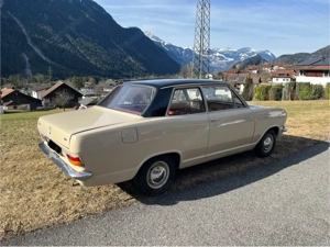 Opel B Kadett, BJ 1967 Bild 2