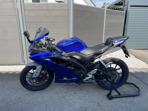 Yamaha YZF R 125 Supersportler Bild 3