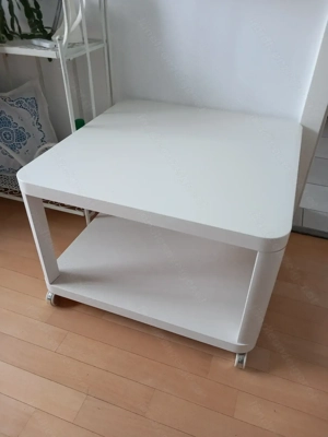 Beistelltisch mit Rollen