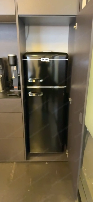 Retro-Kühlschrank in Schwarz   kompakt & stilvoll Bild 4