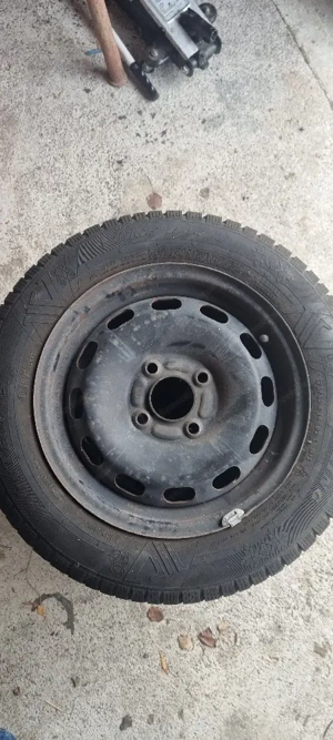 Winterreifen Ford Bild 2