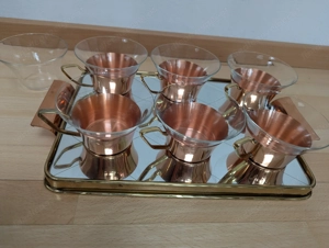 Spiegeltablett mit Tassen aus Kupfer und Messing  Bild 3