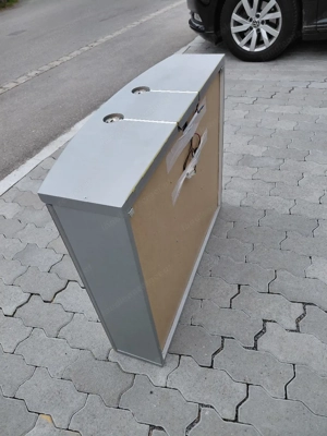 Spiegelschrank Bild 4