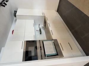 Komplettküche Bild 2