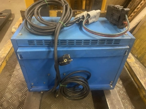 Oerlikon Ladegerät 24V 40A Bild 5