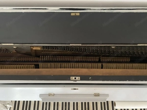 Antikes Klavier   C. Rordorf & Cie Zürich   Seriennummer 3700 Bild 4