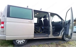 VW T5 caravelle Kleinbus Bild 2