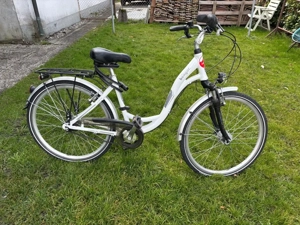 Mädchen Jugend Fahrrad Bild 2