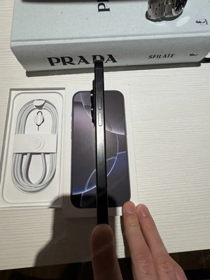 iPhone 16 Pro 256GB Bild 4