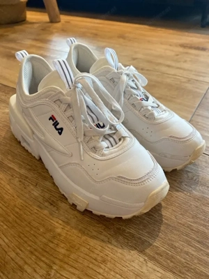 FILA Sneaker